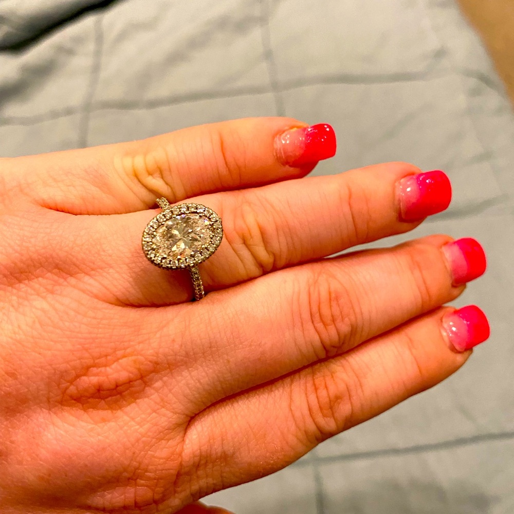 Everly Reign Ring  size 8